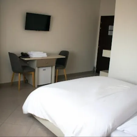 Aulona Hotel