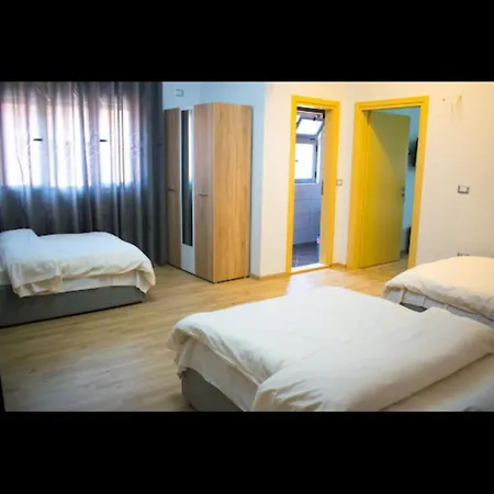 Aulona Hotel 3*