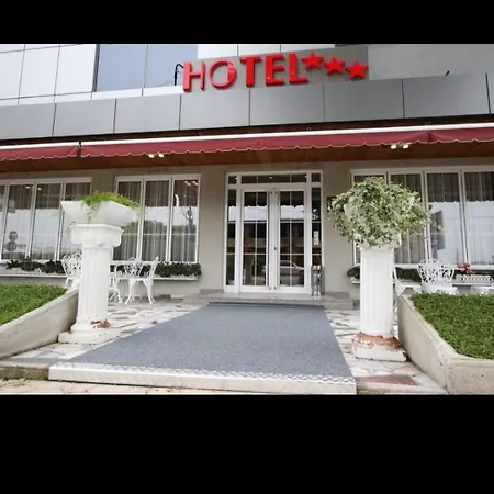 Hotel Aulona